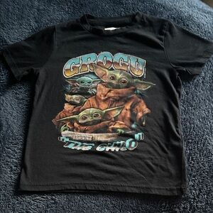 Abercrombie kids Grogu 'The Child' Black Graphic Tee size 7/8
